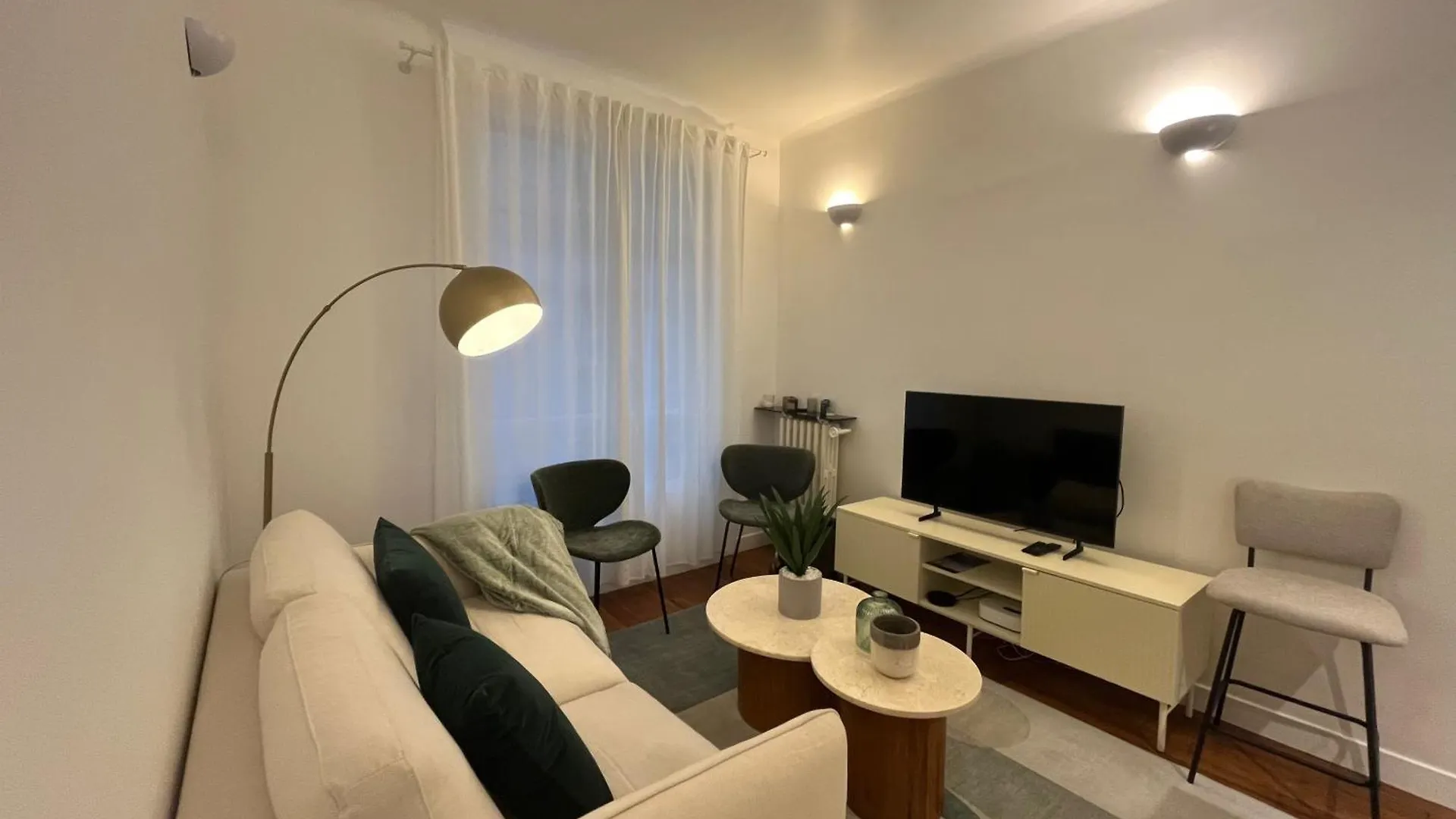 Apartment De Standing - Place Des Vosges - Cozy 2 Pieces - *